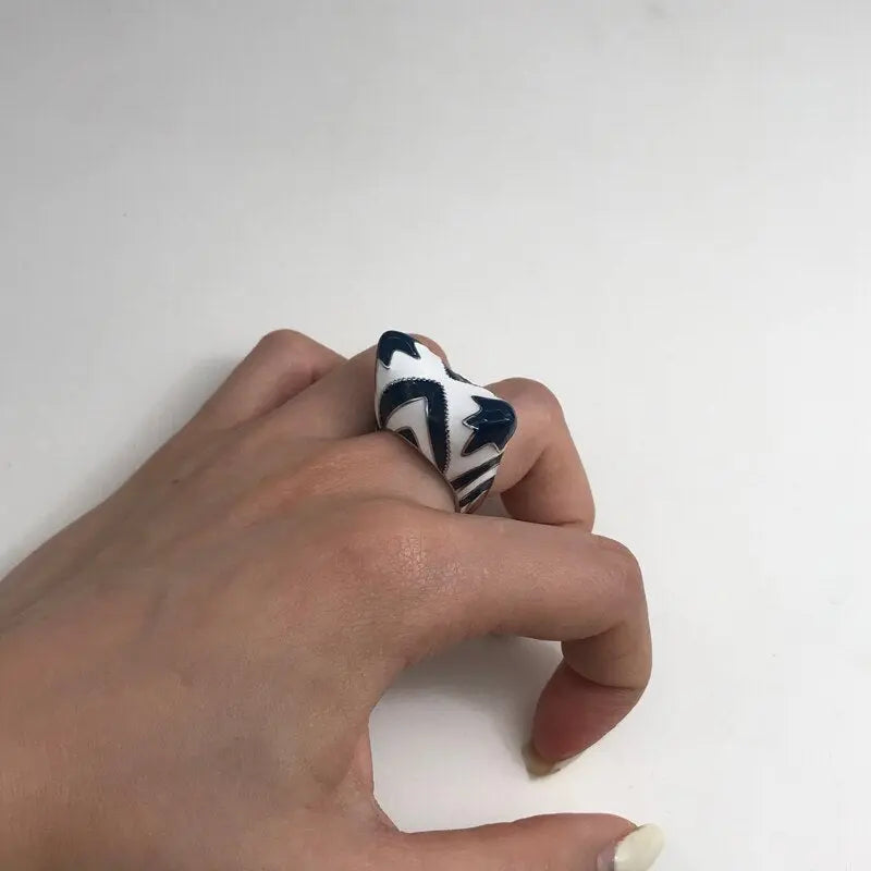 Bague en forme de Tête de Chat Noir et Blanc - Vraiment-chat