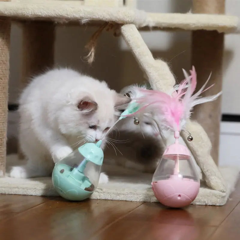 Distributeur de Croquettes Chat Jeu à Plumes - Vraiment-chat