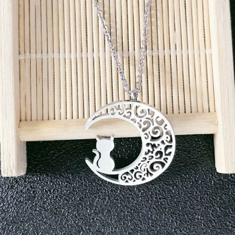 Pendentif Chat au Croissant de Lune - Vraiment-chat