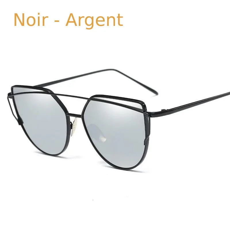 Lunettes de Soleil de forme Chat - Vraiment-chat