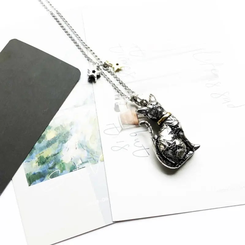 pendentif chat assis avec étoiles - Vraiment-chat