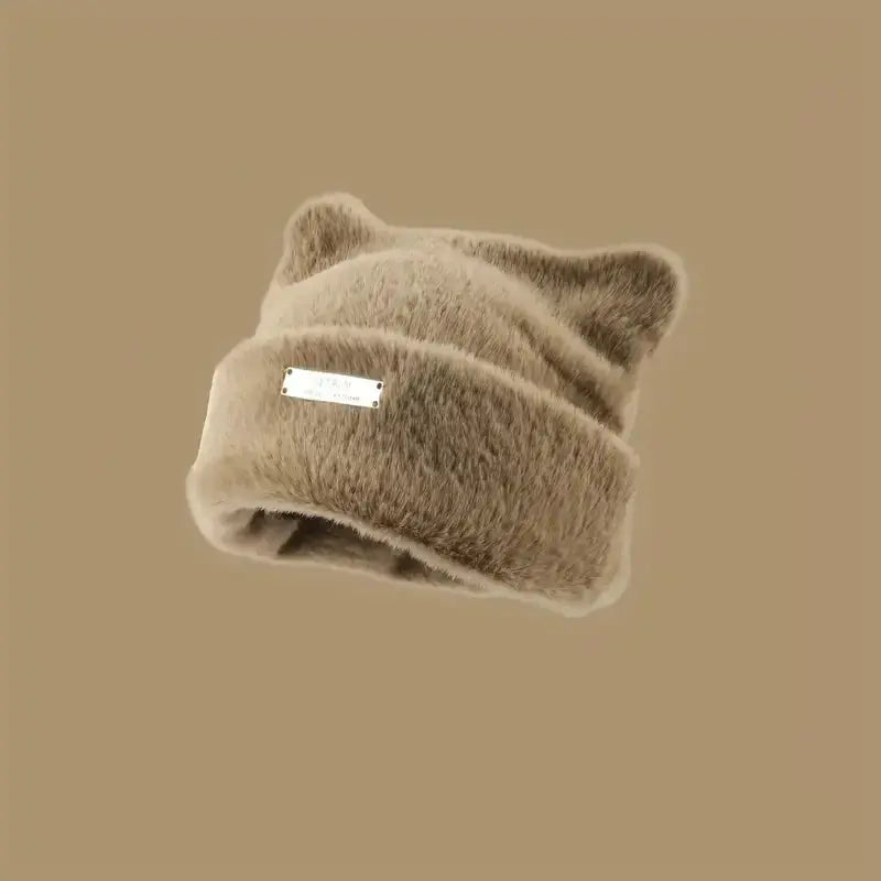 Iron Label Decorative Beanie Hat with Ears Cute Warm Plush Cat Beanie Winter Faux Fur Beanie Elastic Knitted Hat Women Outdoor Vraiment-chat