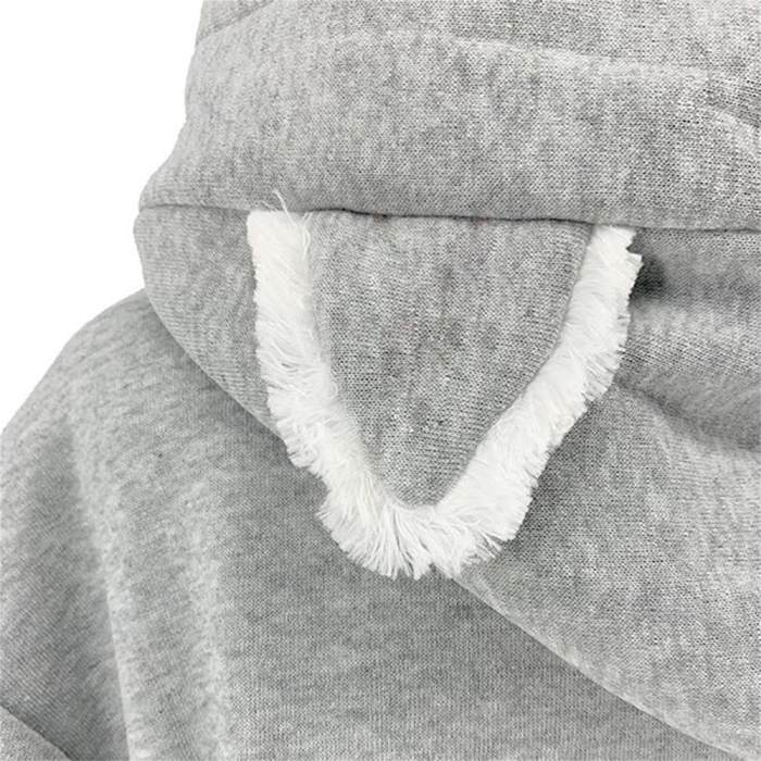 oreille sur sweat pour porter son chat