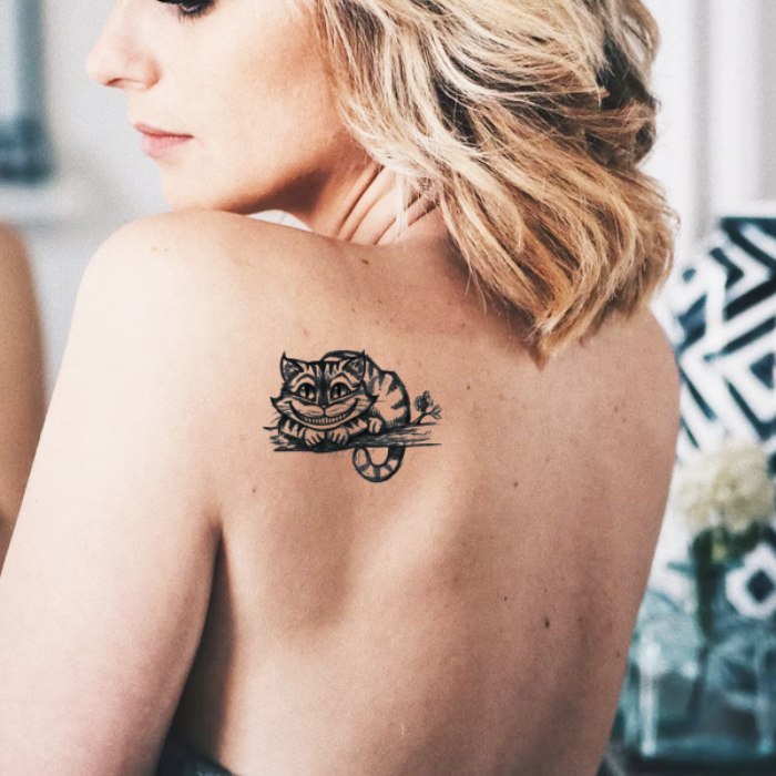 Tatouage Chat du Cheshire